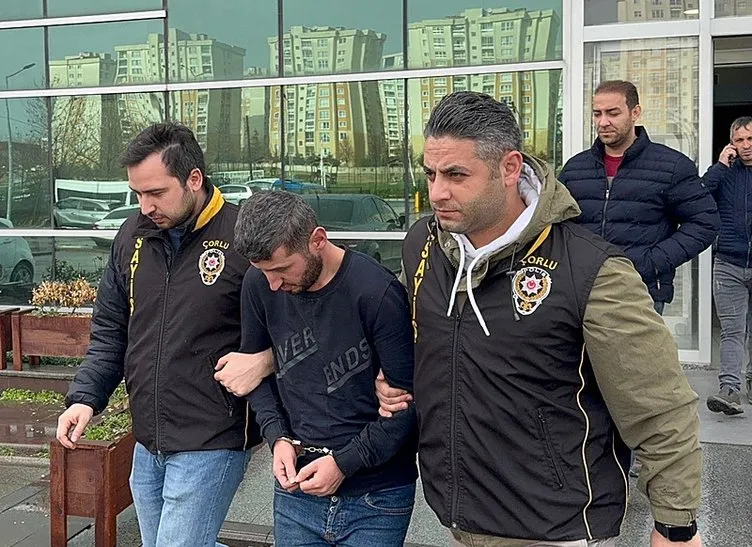 SON DAKİKA... Eşinin yanında gördüğü erkeğin boğazını kesti: Vahşette kan donduran detaylar!