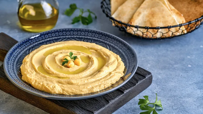 Humus severler buraya! Klasik tarifin tahtını sallayacak 3 farklı lezzet