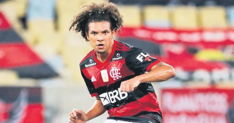 Orta sahada Samba zamanı