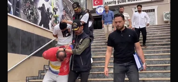 yurt-disi-hatlarindan-tehdit-mesajlari-attilar-is-yeri-ve-6-araci-kursunladilar-1785219261612.jpg