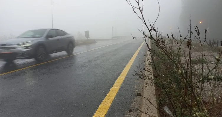 Bolu Dağı’nda sis: Göz gözü görmüyor