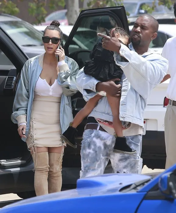 Kim Kardashian ve Kanye West Malibu’da