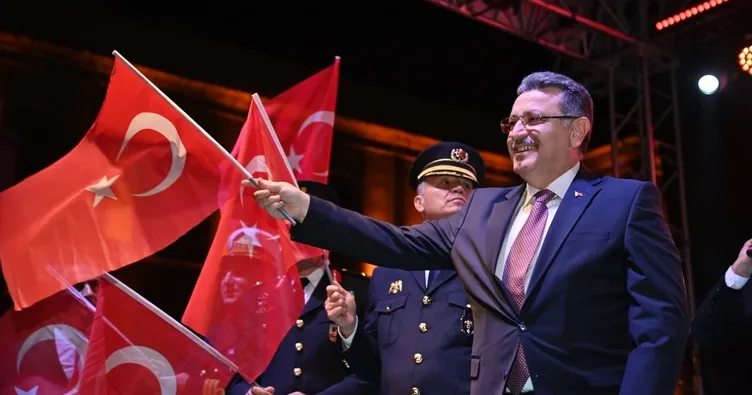 Trabzon’da cumhuriyet coşkusu