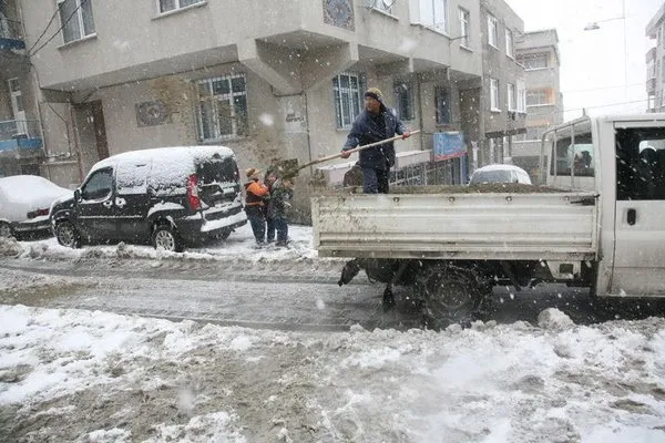 İstanbul'da kar çilesi