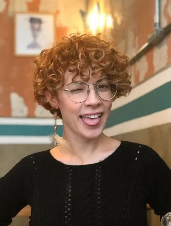 Sihirli Annem�in Eda�sı Defne Joy Foster�ın yerini Tara Mcmillen