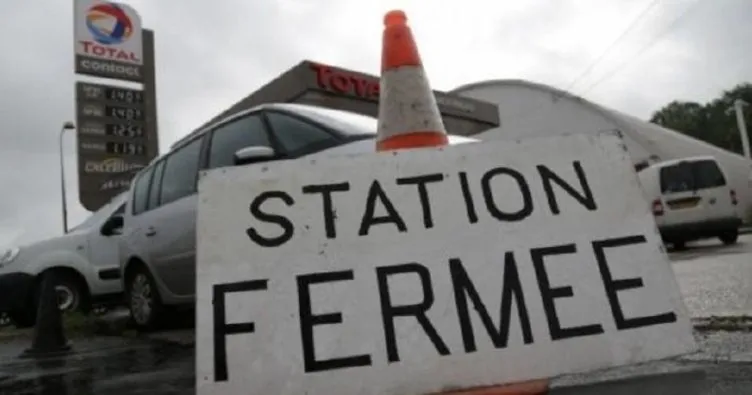 Fransa’da istasyonlar yakıtsız kaldı