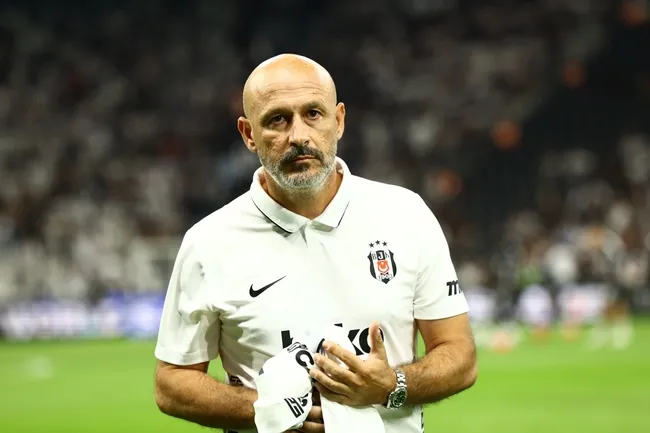 canli-besiktas-marsilya-maci-italianonun-ilk-11-tercihi-belli-oldu-1789657491736.jpg