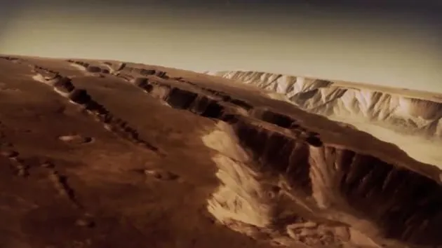 Mars’ın üzerinde nefes kesen uçuş