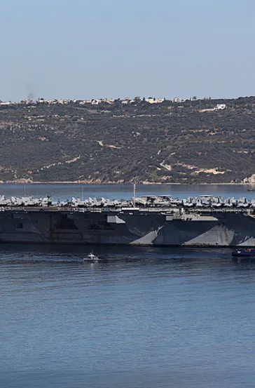 ABD uçak gemisi Girit’ten ayrıldı