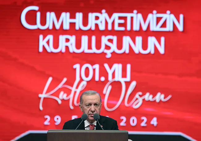 son-dakika-baskan-erdogandan-29-ekim-ozel-programinda-tarihi-cagri-ic-cepheyi-saglam-tutmaliyiz-1730223244532.jpeg