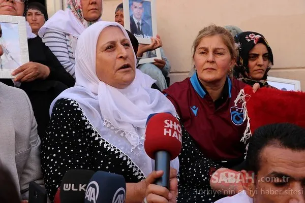 Sanatçılardan Diyarbakır'da nöbet tutan annelere destek