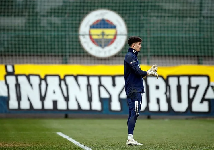 Son dakika: Fenerbahçe’de kritik Ozan Tufan ve Luiz Gustavo kararı! Emre Belözoğlu’ndan yeni orta saha...