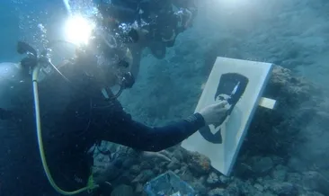 Denizaltında muhteşem sergi