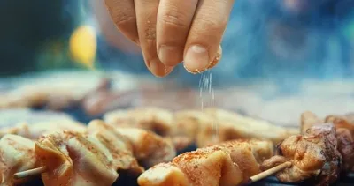 Vücudu iltihap deposuna dönüştürüyor! Yerken bir kez daha düşünmeniz gereken 6 besin...