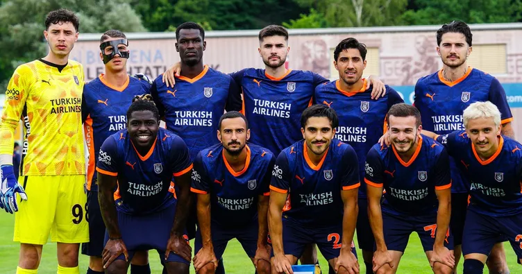 Başakşehir, özel maçta Cracovia’ya mağlup!