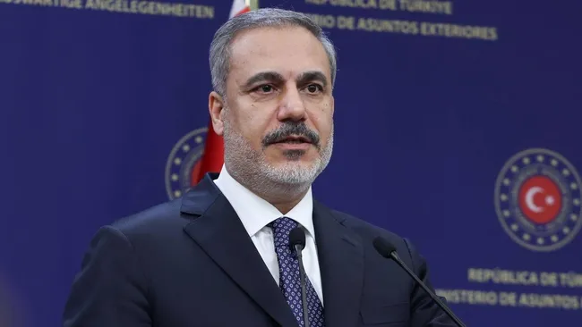 bakan-fidan-gazzeye-baris-icin-asker-de-gondeririz-1765480233055.jpg Bakan Fidan'dan Filistin mesajı: Gazze’ye barış için asker de göndeririz