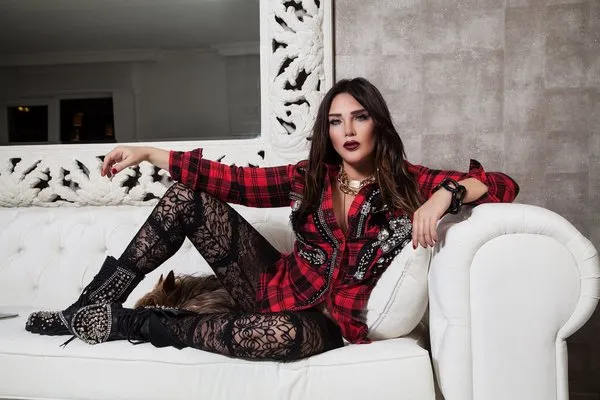Hande Yener - Seren Serengil kavgasında yeni gelişme!