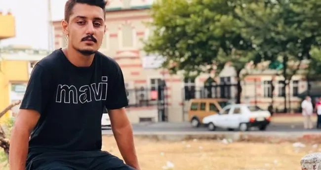 İnstagram cinayeti: Kız arkadaşına mesaj atanlarla buluştu göğsünden bıçaklanıp öldürüldü! İnstagram cinayeti: Kız arkadaşına mesaj atanlarla buluştu göğsünden bıçaklanıp öldürüldü!
