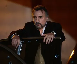 Ben Bu Cihana Sığmazam'da Cezayir’in sadık dostu geliyor!