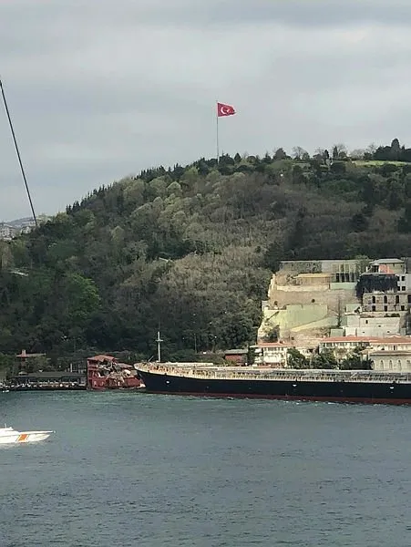Boğaz'da tankerin çarptığı Hekimbaşı Salih Efendi Yalısı'ndan ilk görüntüler