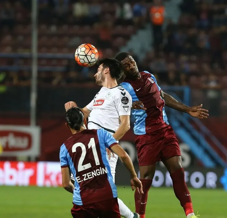 Trabzonspor-Torku Konyaspor maçından kareler