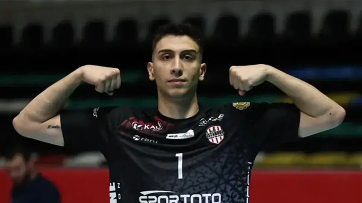 Yiğit Savaş Kaplan, Galatasaray’a imza attı! Yiğit Savaş Kaplan, Galatasaray’a imza attı!