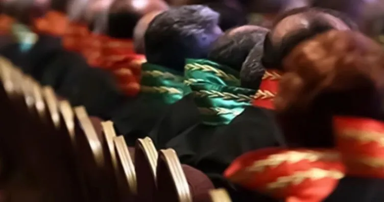 4 bin 36 hakim ve savcının görev yeri değişti