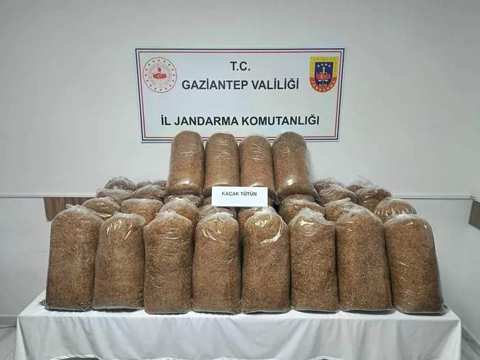 gaziantepte-kacakcilik-operasyonu-5-gozalti-1778072067657.jpg
