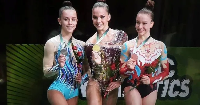 Ayse Begum Onbasi Dunya Ucuncusu Oldu Son Dakika Spor Haberleri