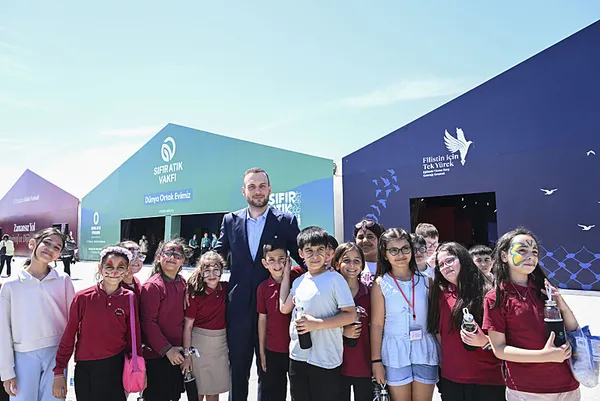 sifir-atik-festivali-ataturk-havalimaninda-devam-ediyor-1780650841649.jpg