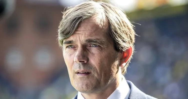 Cocu, Fenerbahçe’nin 3. Hollandalı teknik direktörü oldu