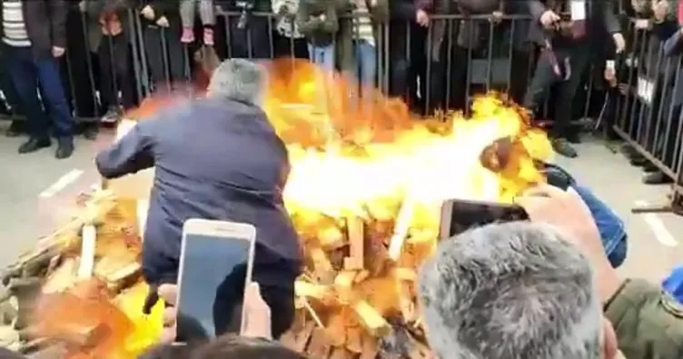 HDP’li eski başkan ateş yakarken yandı