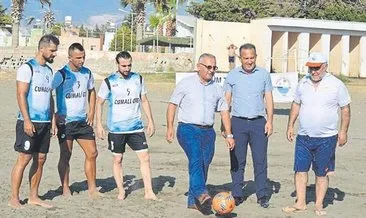 Arsuz’da plaj futbolu heyecanı