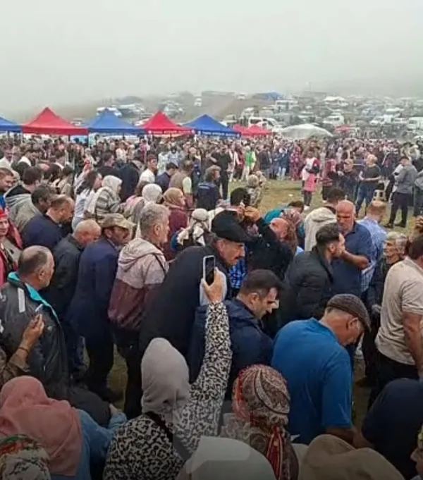 sultan-murat-yayla-senlikleri-yogun-katilim-ve-coskuyla-gerceklesti-1755695462283.jpg