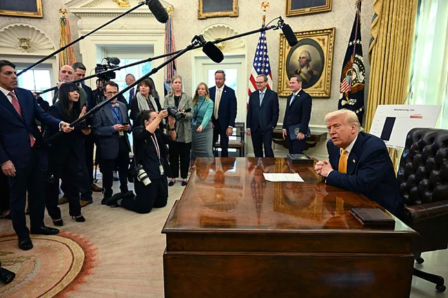 trumpin-cagrisina-hamaneyden-net-yanit-beyaz-saray-tehditler-yagdirdi-ya-muzakere-ya-askeri-yol-1741516664021.jpg Trump’ın çağrısına Hamaney’den net yanıt! Beyaz Saray tehditler yağdırdı: Ya müzakere ya askeri yol!