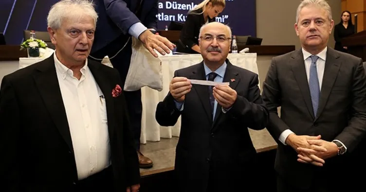 İzmir yeniden doğdu