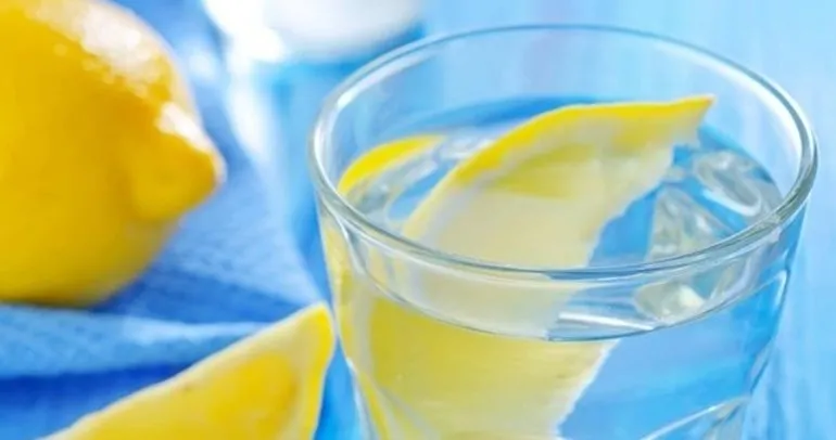 sabahlari ac karnina limonlu ilik su icerseniz galeri saglik