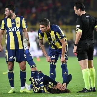 Fenerbahçeli Sadık Çiftpınar yaklaşık 10 gün yok
