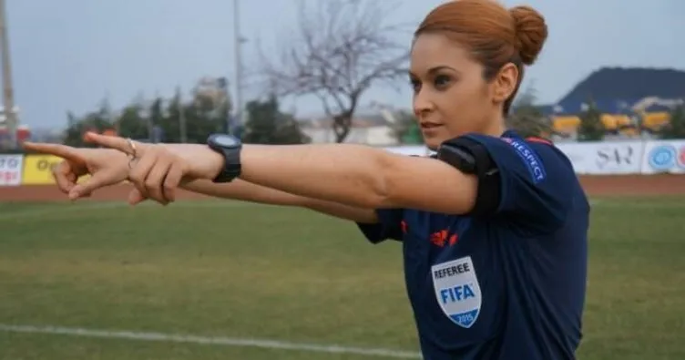 UEFA’dan 2 Türk kadın hakeme görev