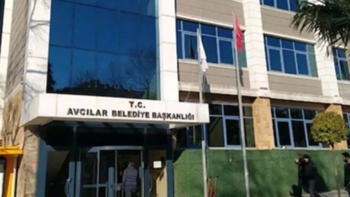 Avcılar Belediye’ne operasyon! 13 gözaltı Avcılar Belediye’ne operasyon! 13 gözaltı