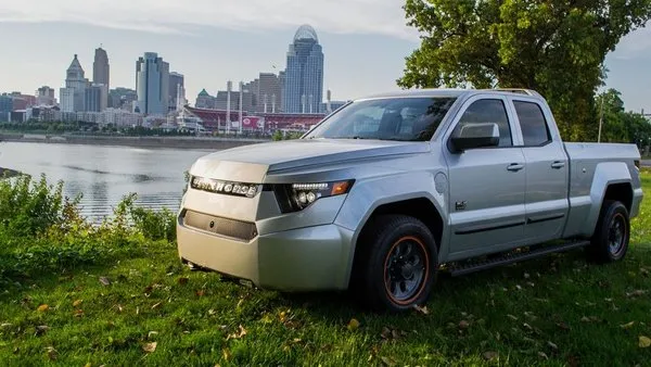 Workhorse W-15 ile ilk elektrikli pick-up geldi
