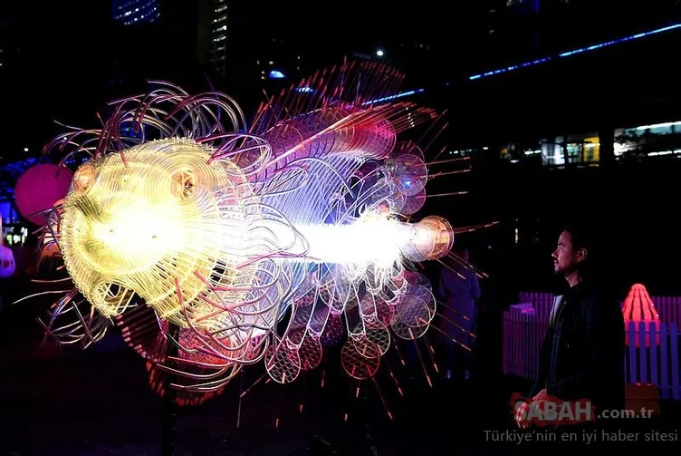 Avustralya’nın başkenti Sidney’de göz kamaştıran ışık festivali