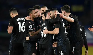 Manchester City, Everton’ı 3 golle geçti!