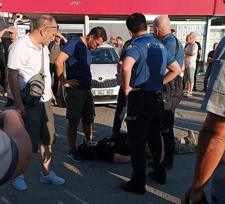 Son Dakika Haberi: Eskişehir’de bıçaklı saldırı anı kameralara anbean yansıdı! 18 yaşındaki Arda oyundan etkiledi, dehşet saçtı