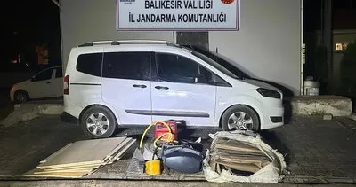 Ayvalık’ta jandarmadan göçmen operasyonu: 33 göçmen ve 1 organizatör yakalandı #balikesir