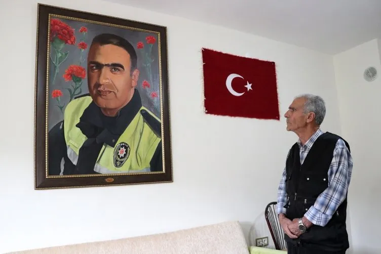 Şehit polis Fethi Sekin’in babası: ’Oğlum şehadetiyle beni gururlandırdı’