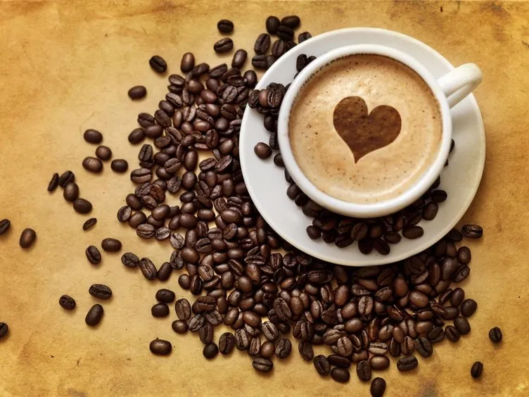 ’Kahveyi sahte tozlarla değil sütle için’