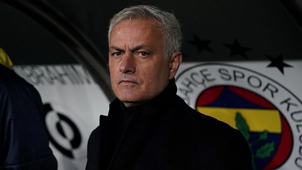 Mourinho'dan derbi öncesi esprili paylaşım: 