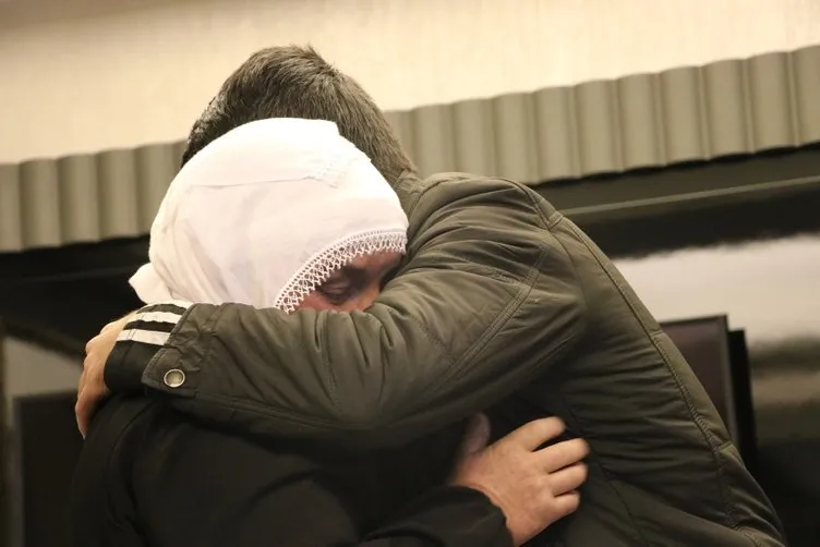 Son dakika... HDP önünde eylem yapan bir aile daha evladına kavuştu