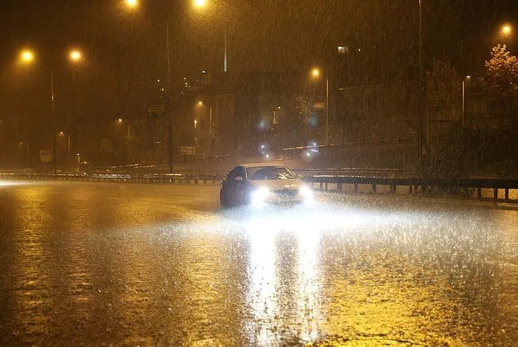 SON DAKİKA HAVA DURUMU | Meteoroloji’den 8 il için sarı kodlu uyarı: İstanbul dahil başlıyor! Kuvvetli yağış, rüzgar ve toz taşınımı...